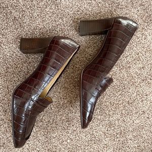 Ralph Lauren Crocodile Embossed Leather Pump